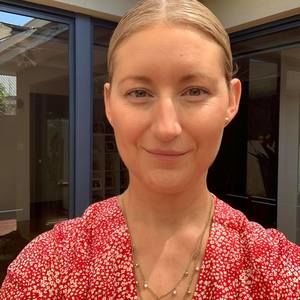 Meet your Posher, Debra